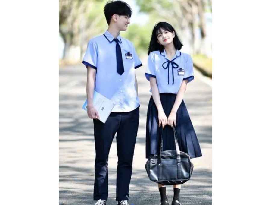 đồng phục học sinh